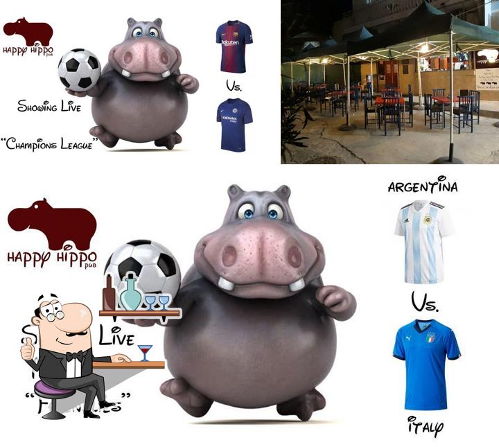 L’image de la intérieur et nourriture concernant Happy Hippo Pub