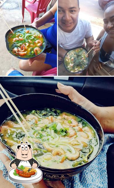 Comida em Tacacá da Tia Iane