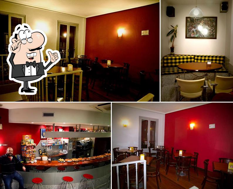 The interior of Xirimiri Cafetería & Bar