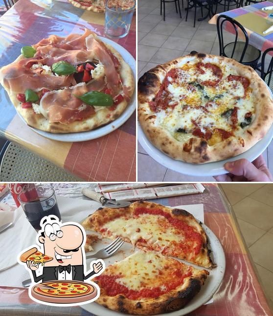 Ordina una pizza a Billibar Trattoria E Pizzeria