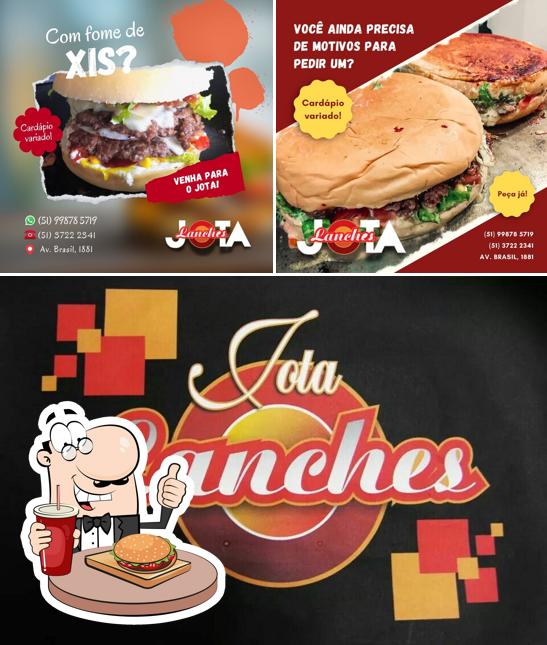 Hambúrguer em Jota Lanches