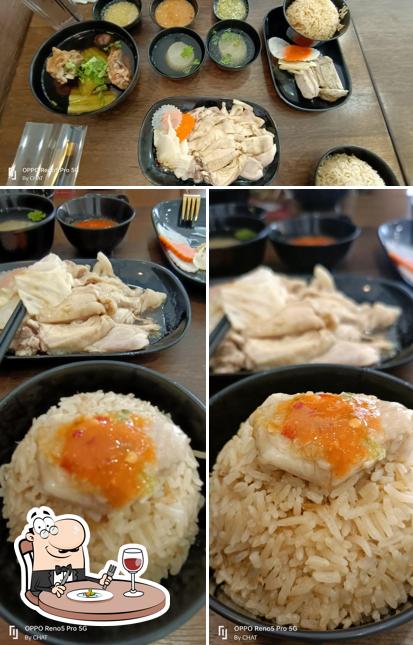 Food at Heng Singapore Chicken Rice