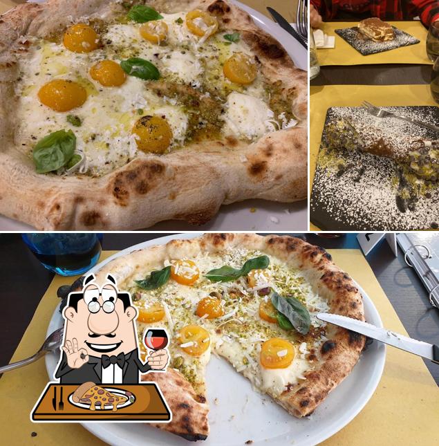 A Pizzeria Signor Pizza, puoi assaggiare una bella pizza