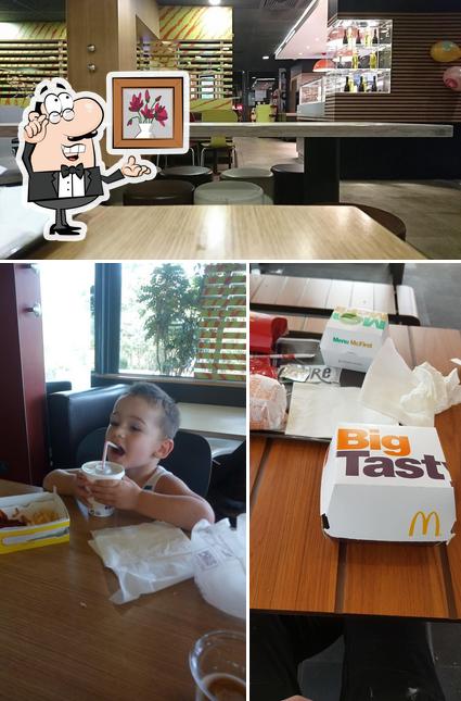 L'intérieur de McDonald's