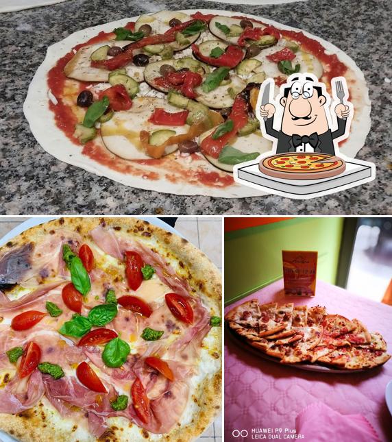 Ordina tra le molte varianti di pizza