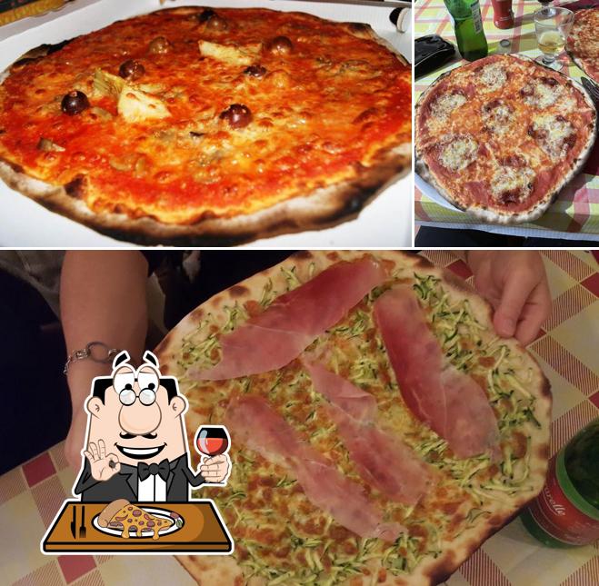 Prenditi tra le molte varianti di pizza