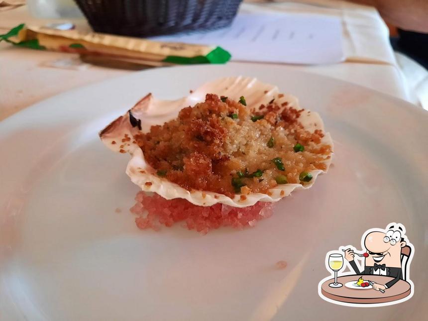 Platti al Ristorante Isola Rossa