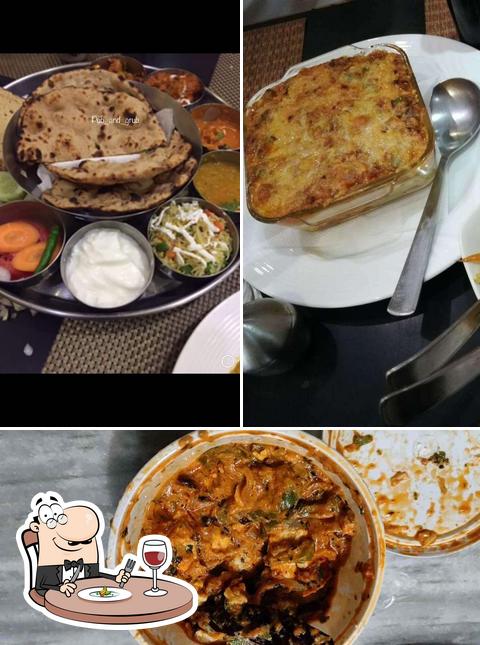 Food at Hotel Hari Vilaas
