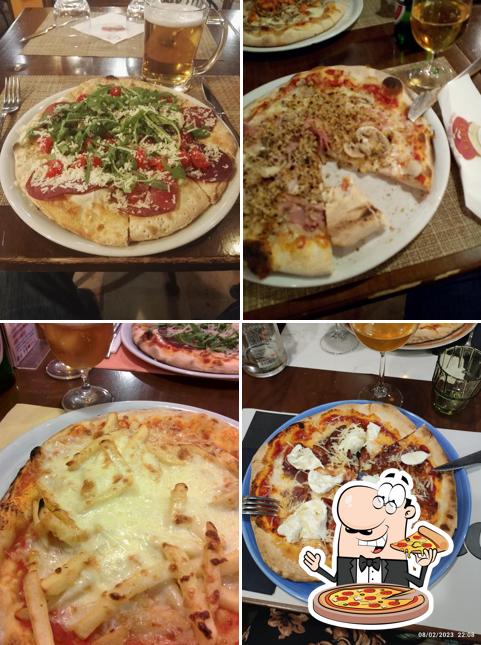 Prenditi una pizza a Bar VITO dal 1974