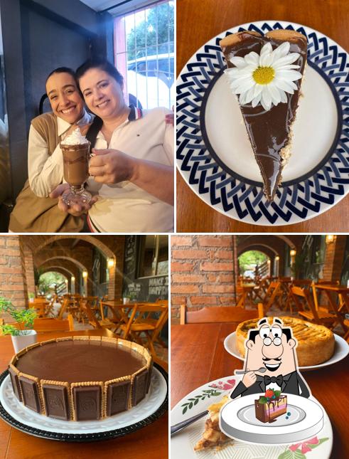 Bolo de chocolate em O Café da Praça - Café em São José SC