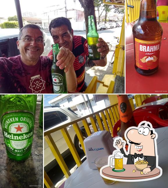 Carrapatu's Bar fornece uma seleção de cervejas