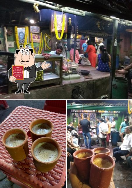 See the pic of Rajesh Litti Chokha and Gulabi Chai