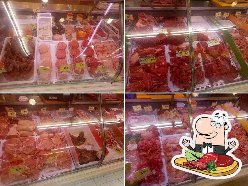 Отведайте мясные блюда в "Supermercados Alimerka"