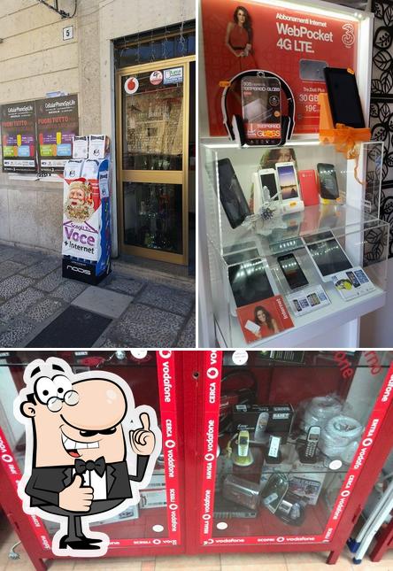 Ecco una foto di Cellular Phone - Vendita, telefonia & riparazioni - Bisceglie