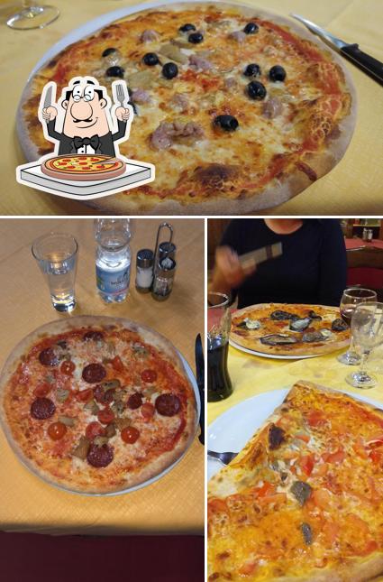 Scegli una pizza a Pizzeria Ristorante Serenella