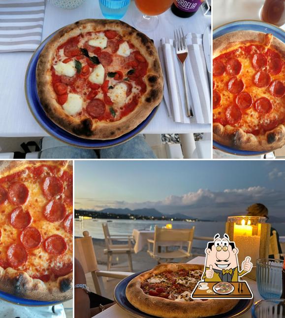 Choisissez des pizzas à IL LIDO