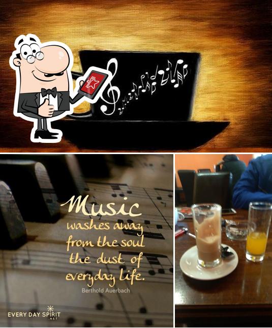 Vedi la foto di Caffe Bar MUSIC