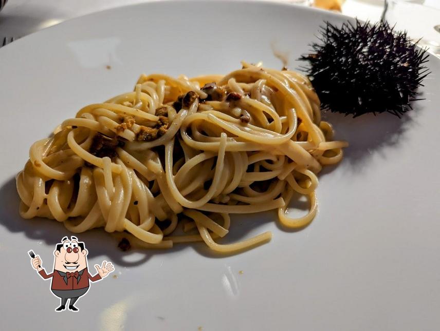 Cibo al L'Arenella ristorante sul mare