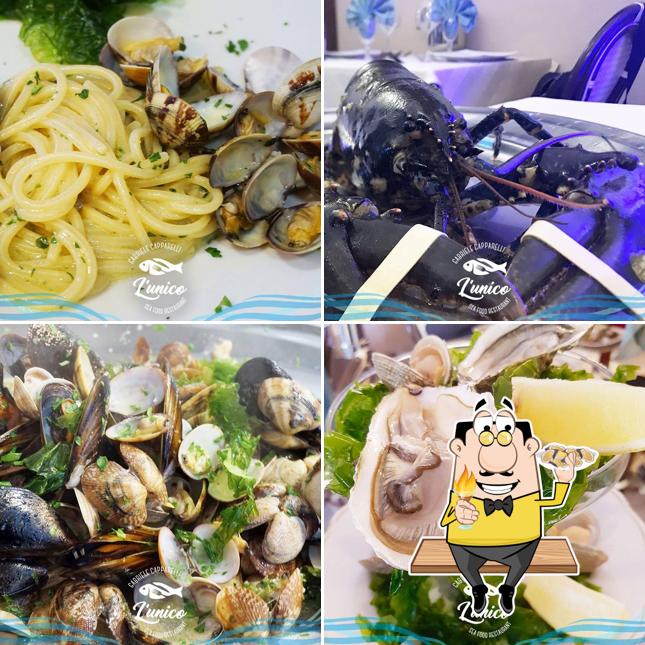 Prenditi tra i vari prodotti di cucina di mare offerti a Riva Restaurant