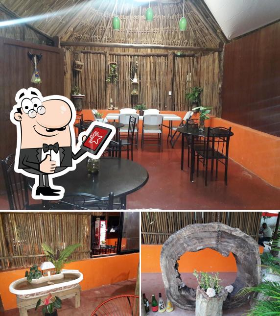 Здесь можно посмотреть изображение кафе "Cafetería Molcas"