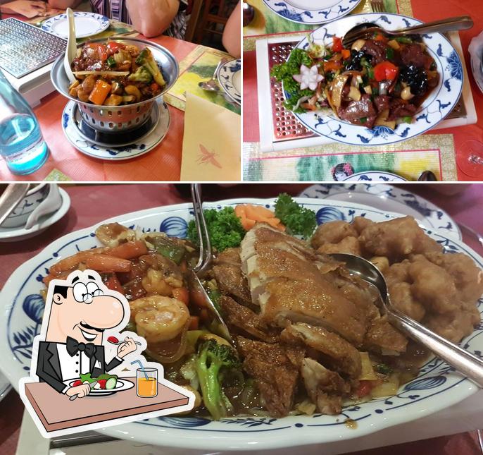 Essen im China-Restaurant Kanton