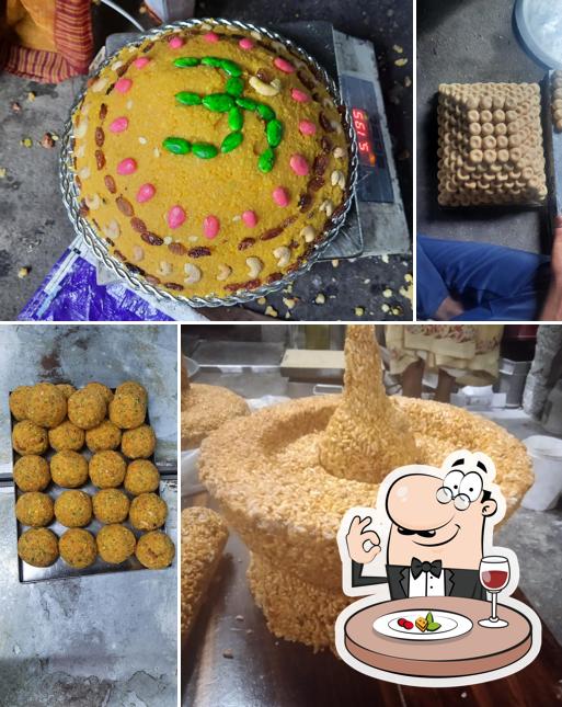Food at JYOTHI SWEETS