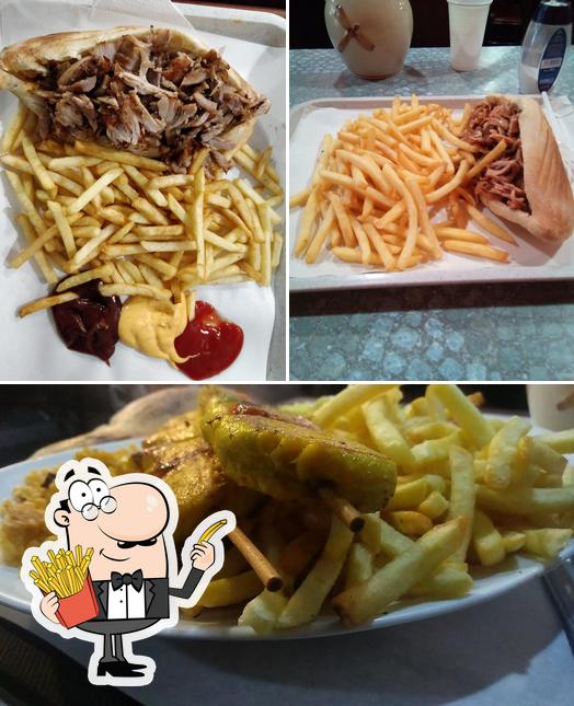 Dégustez des pommes frites à La Baraka