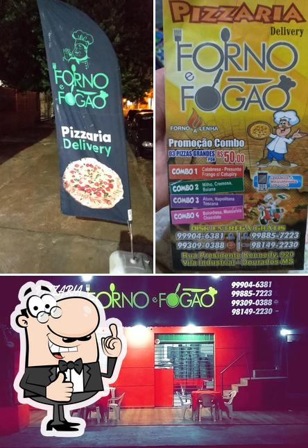 Look at the image of Pizzaria Forno e Fogão