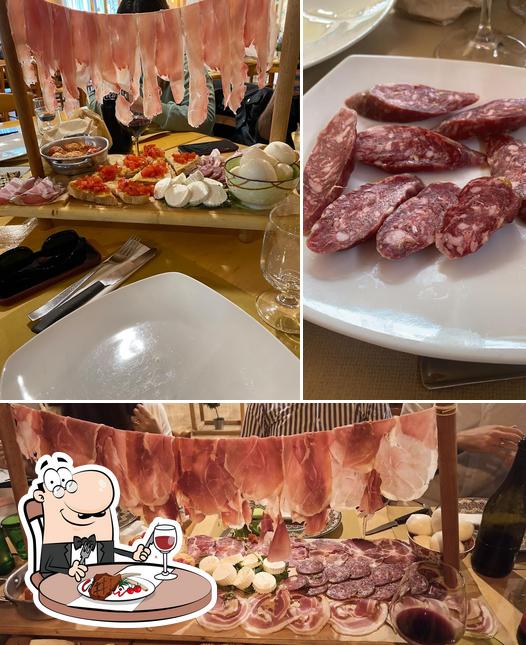 Prenditi i un pasto a base di carne a Ristorante Pizzeria San Gennaro