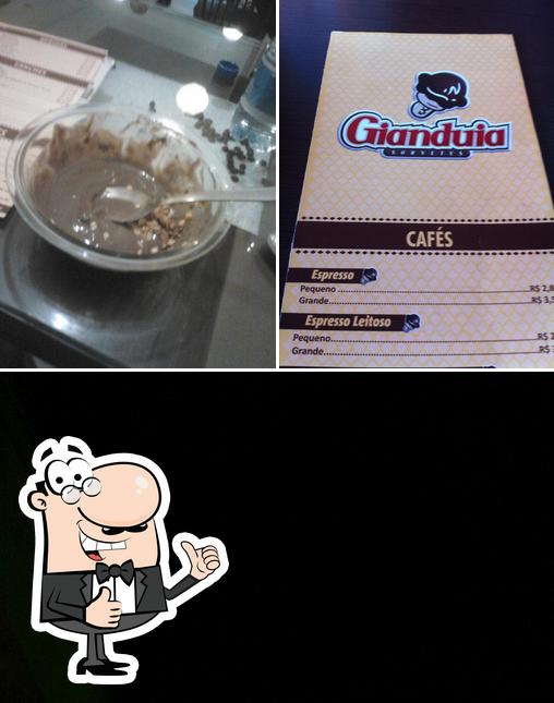 See this pic of Gianduia Sorveteria e Cafeteria