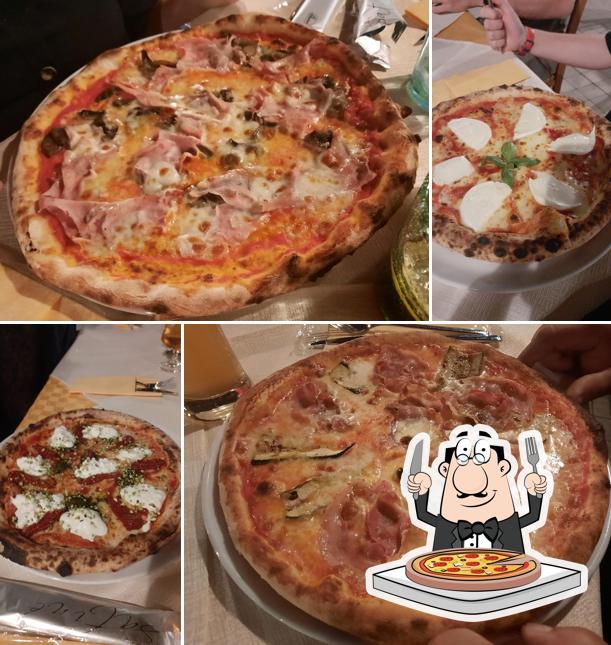 Ordina una pizza a Al Maronaro