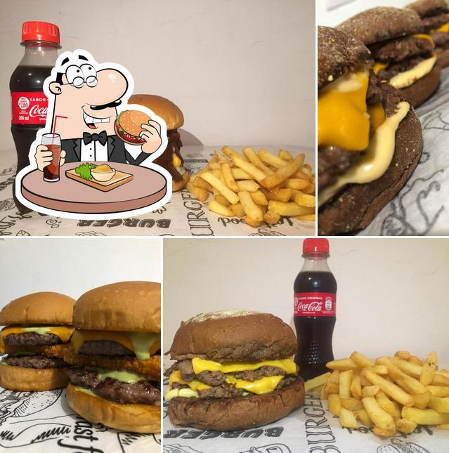 Peça um hambúrguer no Hamburgueria Laricas Burger