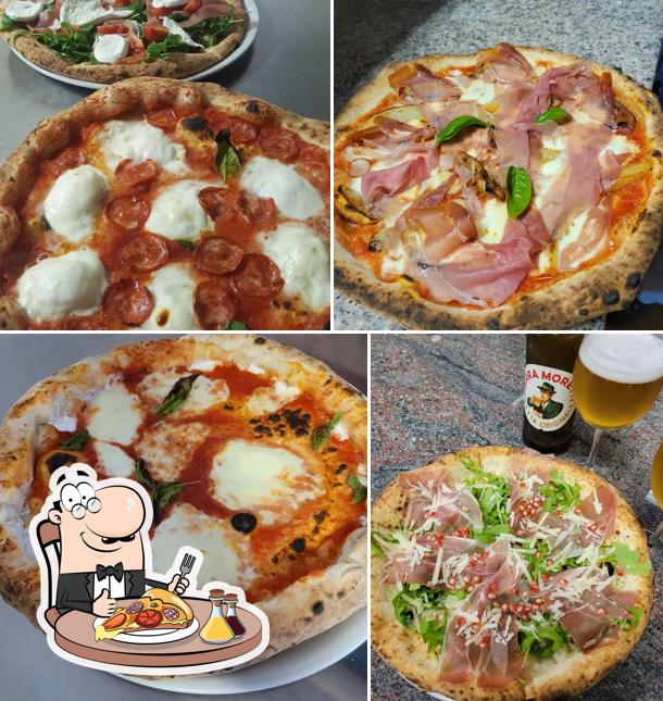 Scegli una pizza a Pizzeria Fiamma Rossa