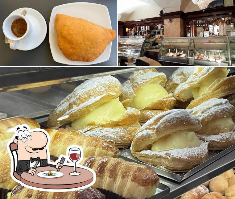 Platti al Caffè Alvino