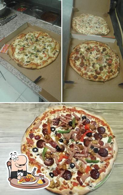 Choisissez des pizzas à Pizza Pina