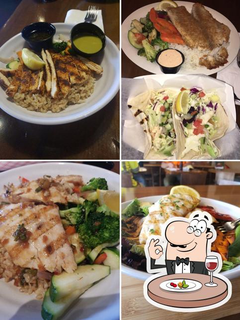 Meals at Spike's Fish House