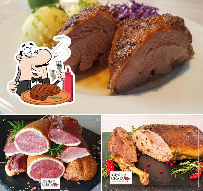 Try out meat meals at Gęsia Chata