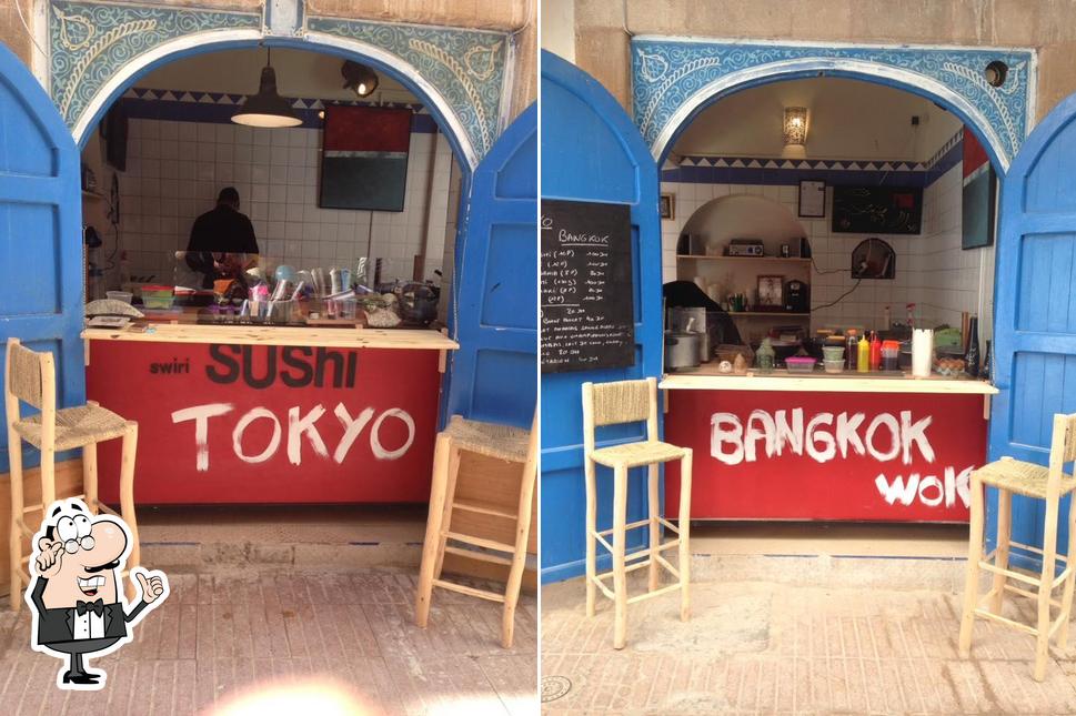 L'intérieur de Swiri sushi Essaouira