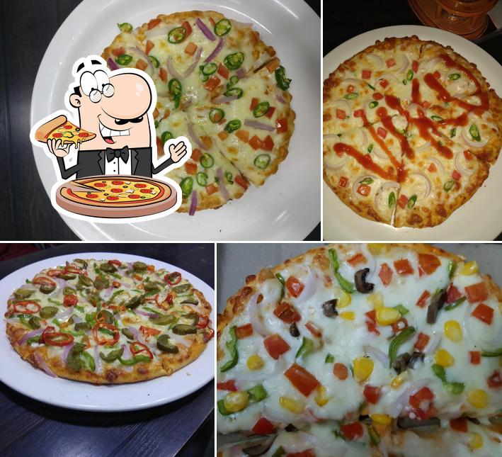 Try out pizza at Da Cafe Crunch