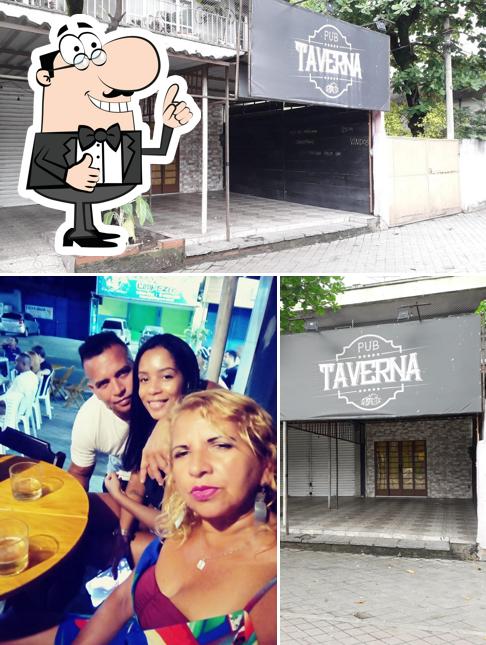 Взгляните на фото паба и бара "Taverna Pub"