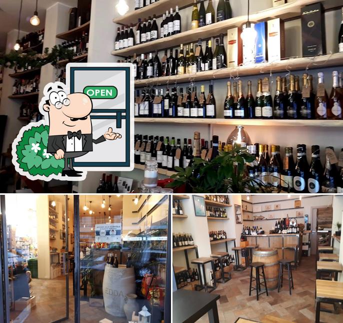 Gli esterni di ENOTECA LM - Enoteca Milano, Enoteca, Aperitivo Milano, Vino, Mescita, tignanello, sassicaia, wine bar