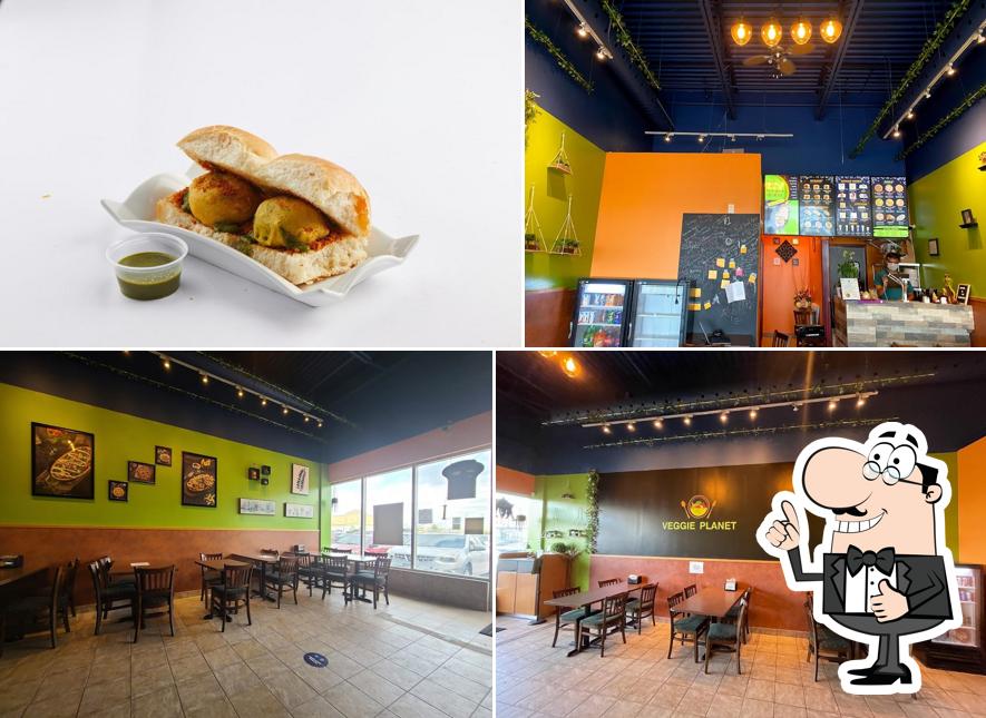 Regarder l'image de Veggie Planet Vaughan - Vegetarian Indian Pizza, Burger and Street food Restaurant