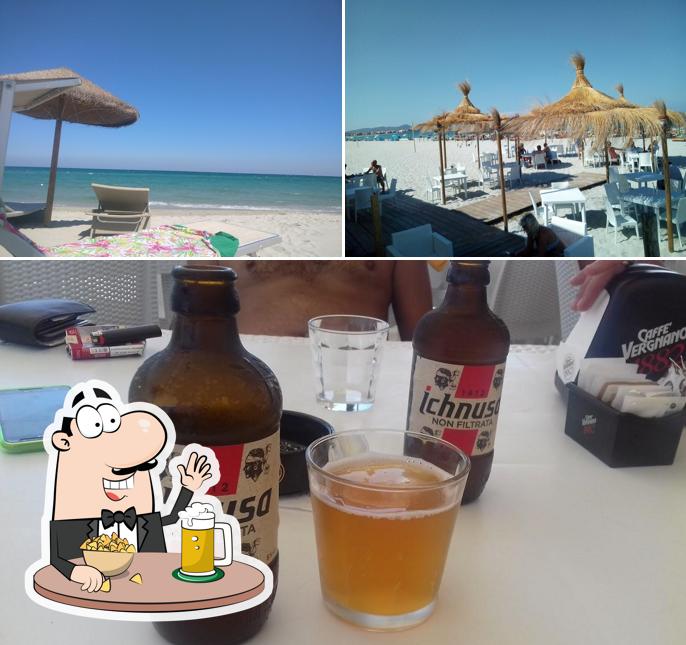 Puoi goderti un rinfrescante bicchiere di birra chiara o scura