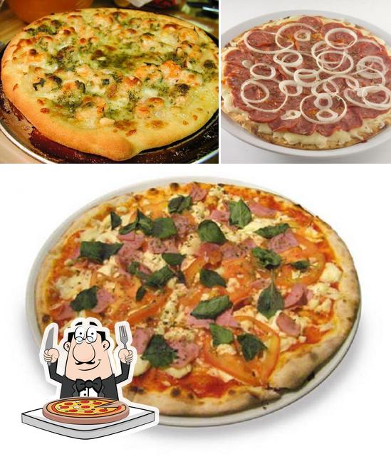 Experimente pizza no Pizzaria Massa Fina