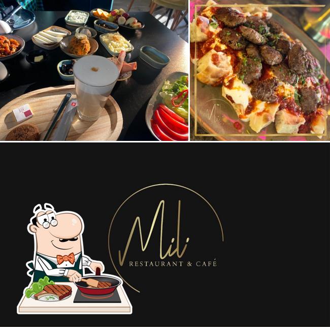 Tómate un plato con carne en Mili Restaurant & Café