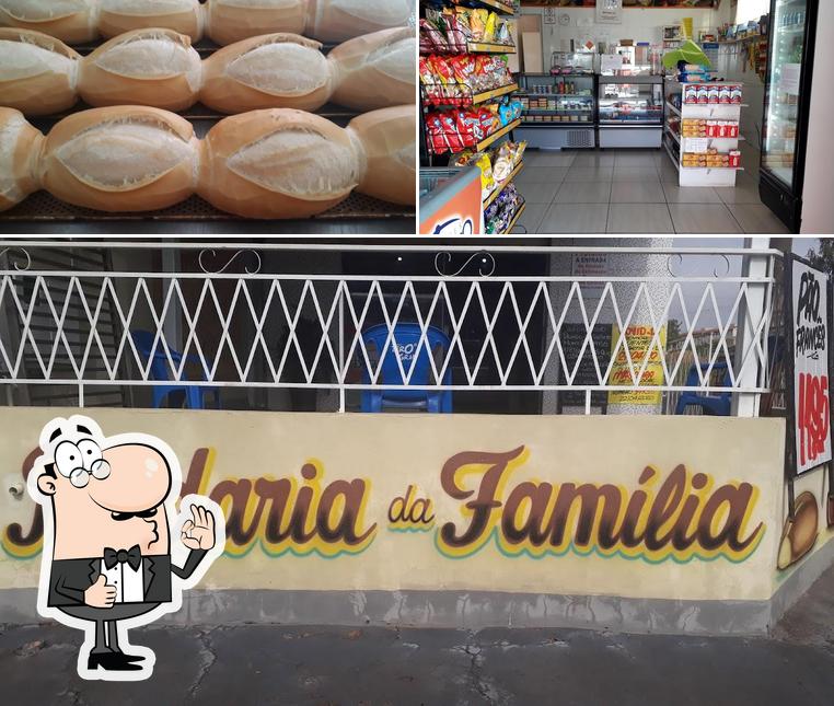 Here's a photo of Padaria da Família