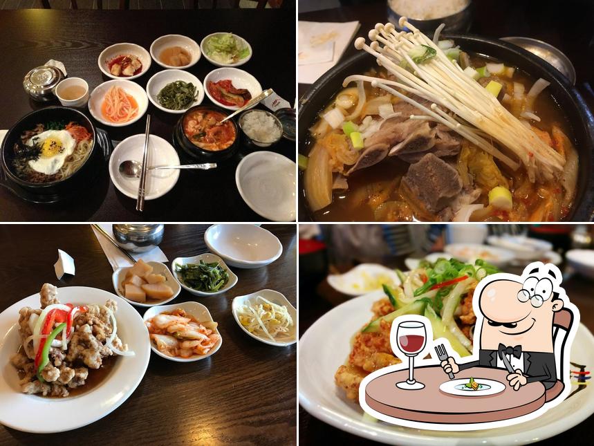 Блюда в "Hanok Korean Restaurant"