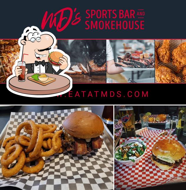 Les hamburgers de MD's SPORTS BAR and SMOKE HOUSE will satisferont une grande variété de goûts