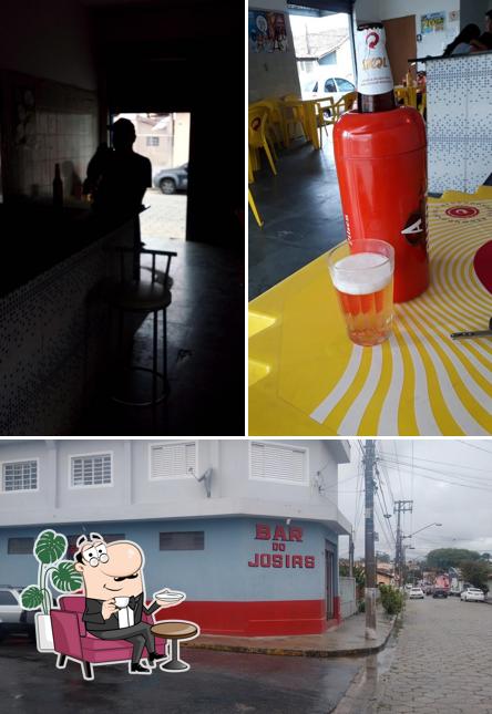 O interior do Bar Do Josias