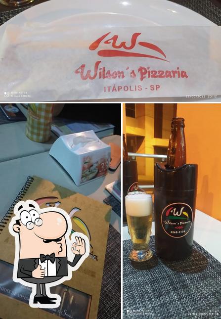 Look at the pic of Wilson's Pizzaria Itapolis